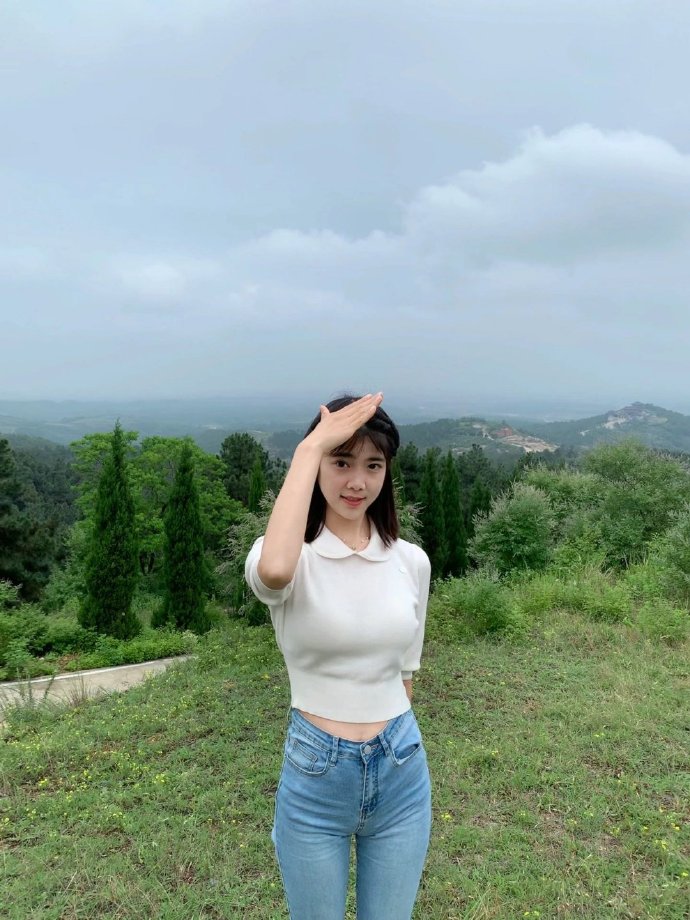 与凤行 封面